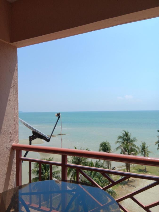 Ferienwohnung Adelia Beach View Paradise Lagoon Port Dickson Exterior foto